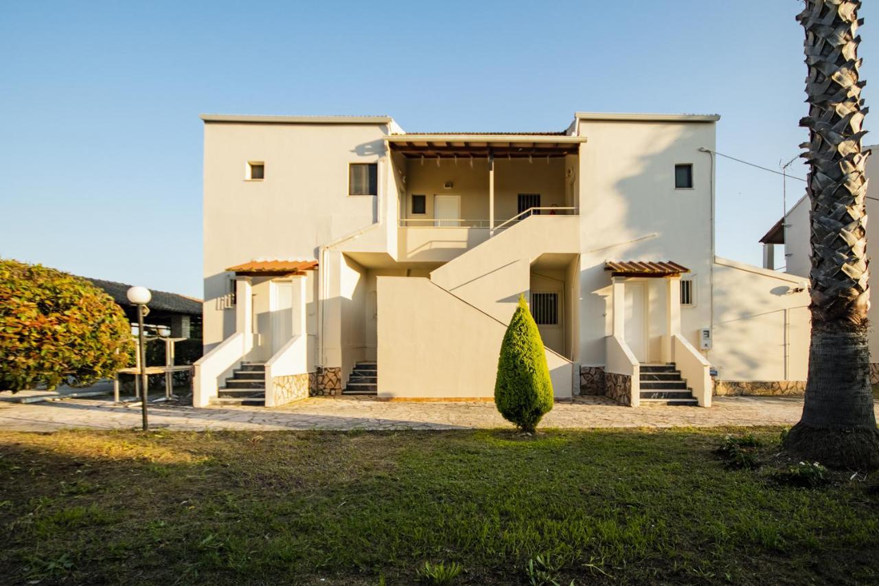 Parakladi Seaside Retreat Melíkia Exterior foto